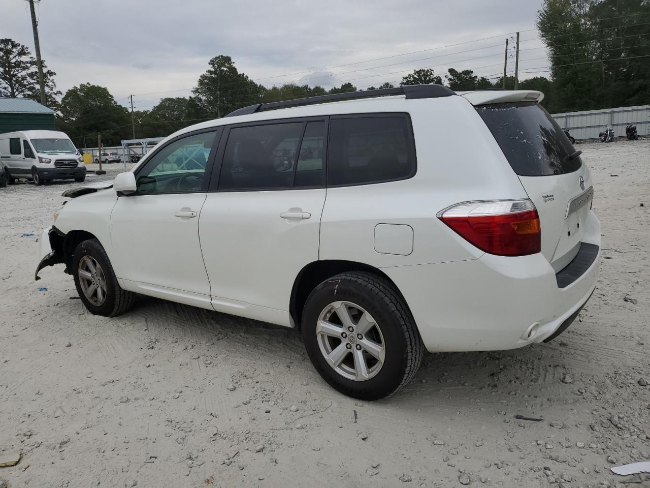 2010 Toyota Highlander - Image 2