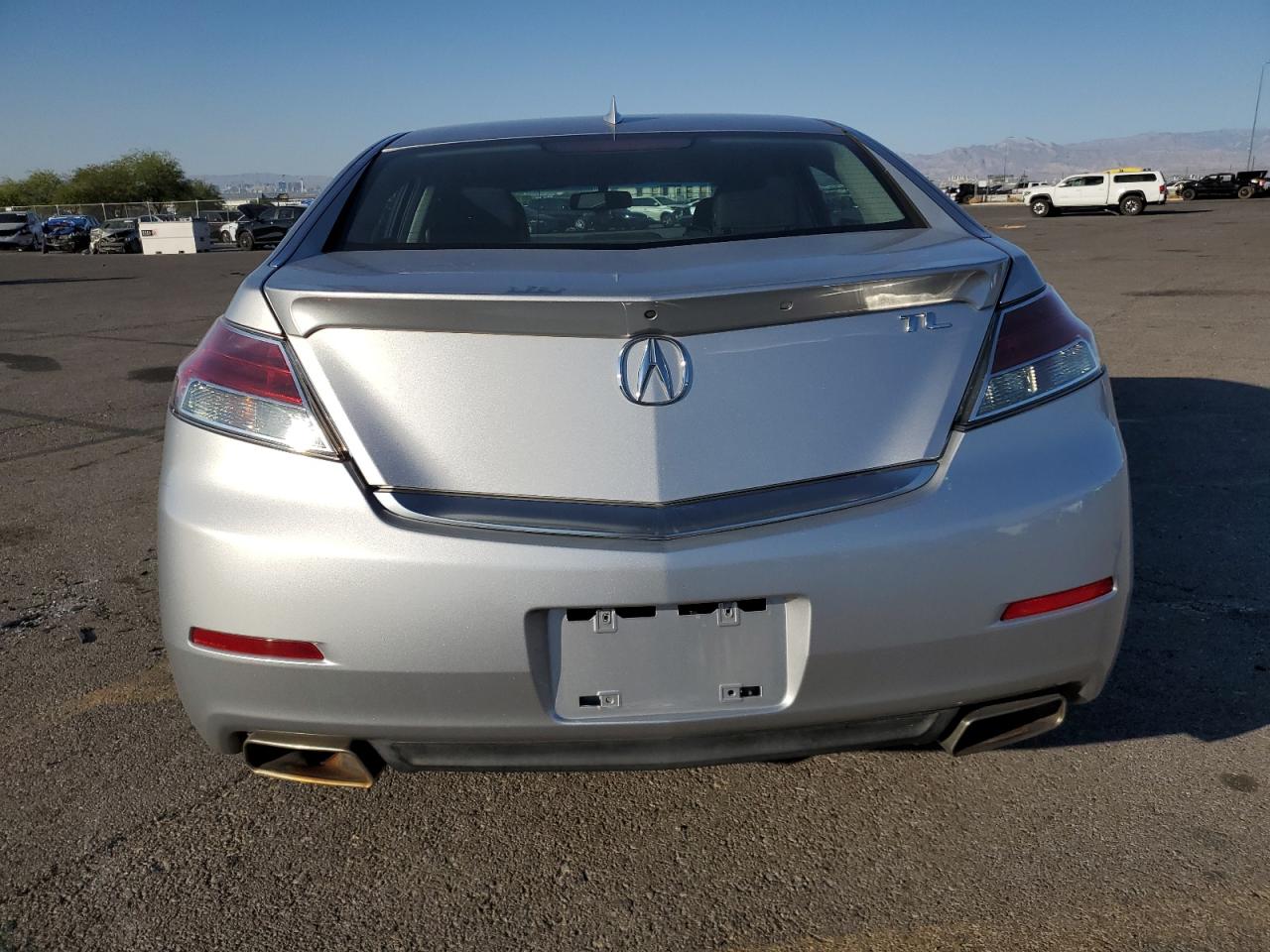 19UUA8F54DA011276 2013 Acura Tl Tech