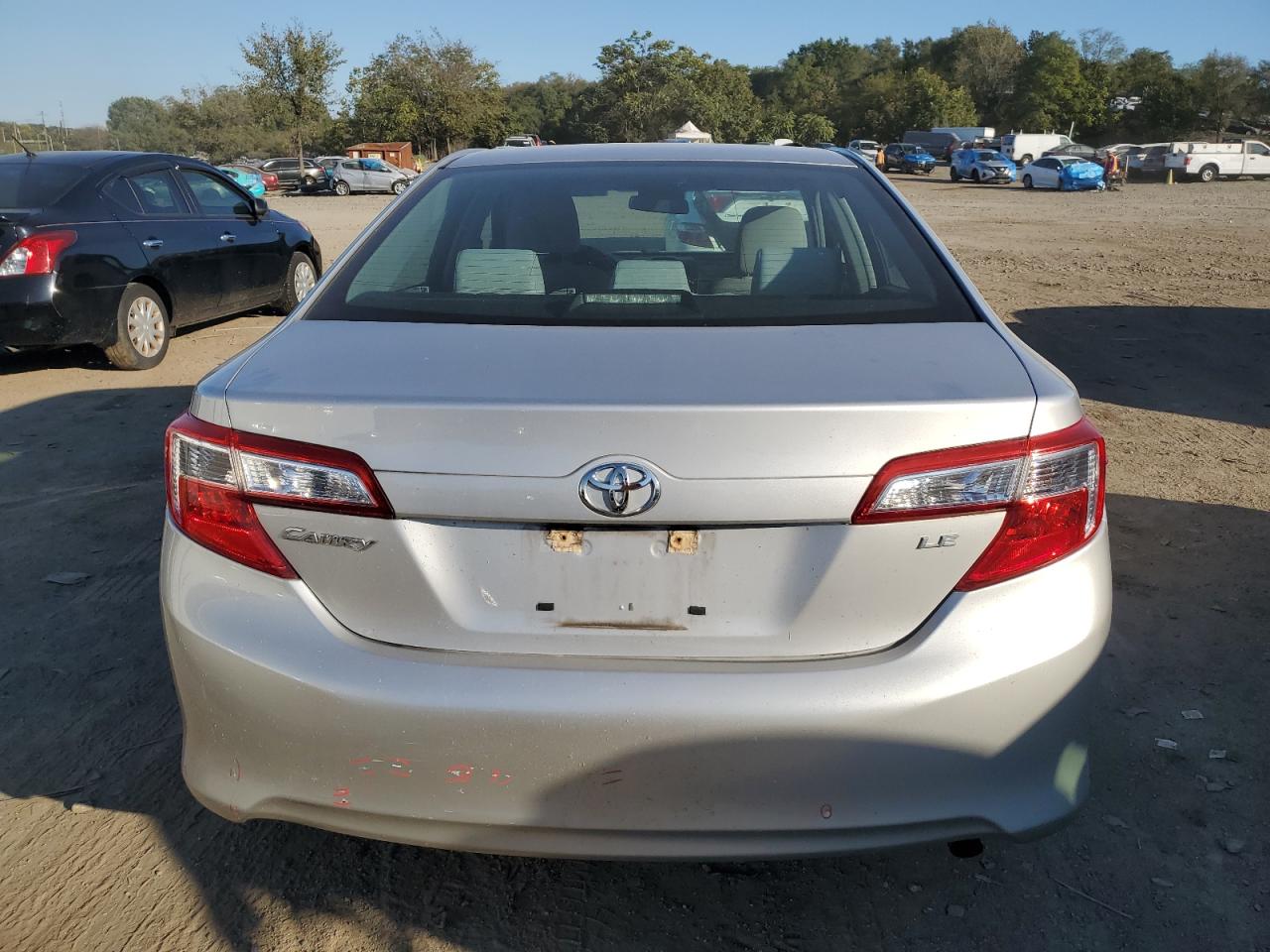 4T4BF1FK0ER354852 2014 Toyota Camry L