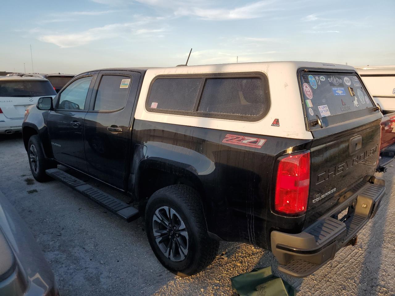 2022 Chevrolet Colorado - Image 2