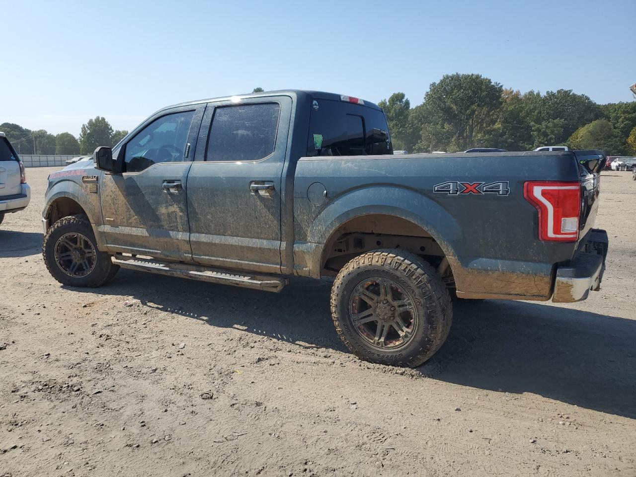 2015 Ford F-150 - Image 2