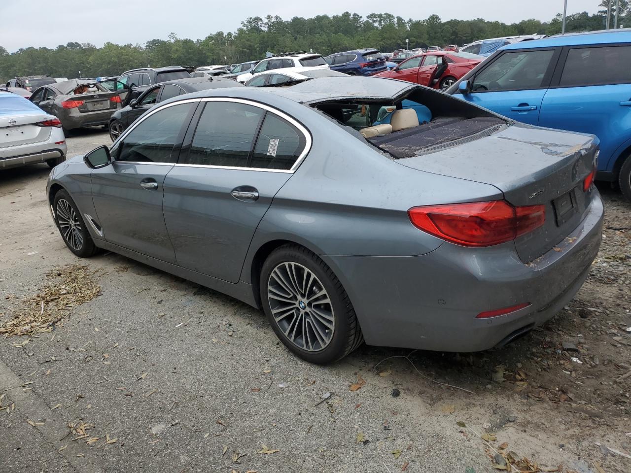 WBAJE7C50JWA04005 2018 BMW 5 SERIES - Image 2