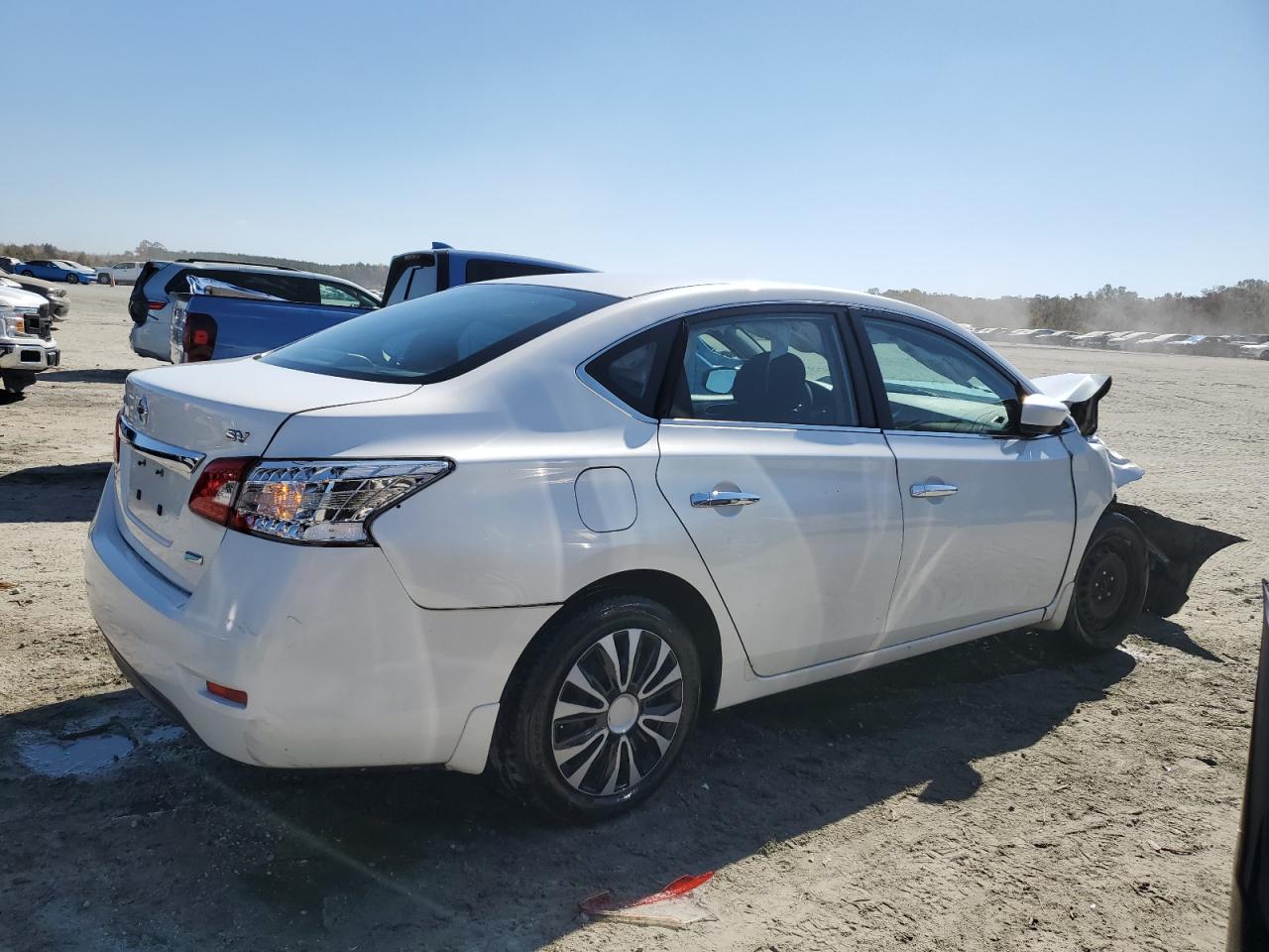 2014 Nissan Sentra - Image 3