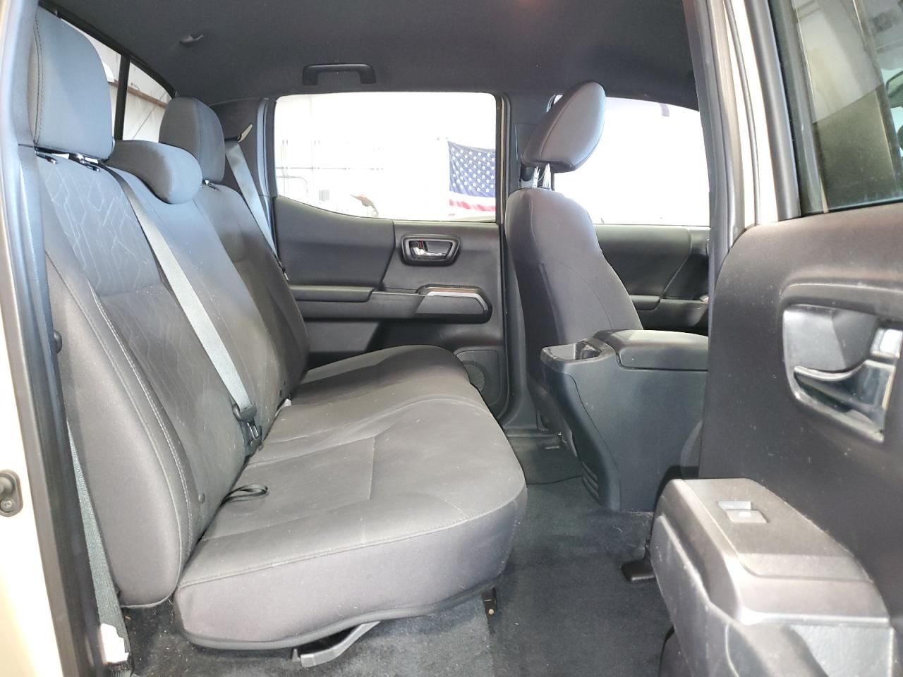 2019 Toyota Tacoma Double Cab VIN: 3TMCZ5AN2KM216782 Lot: 75637944