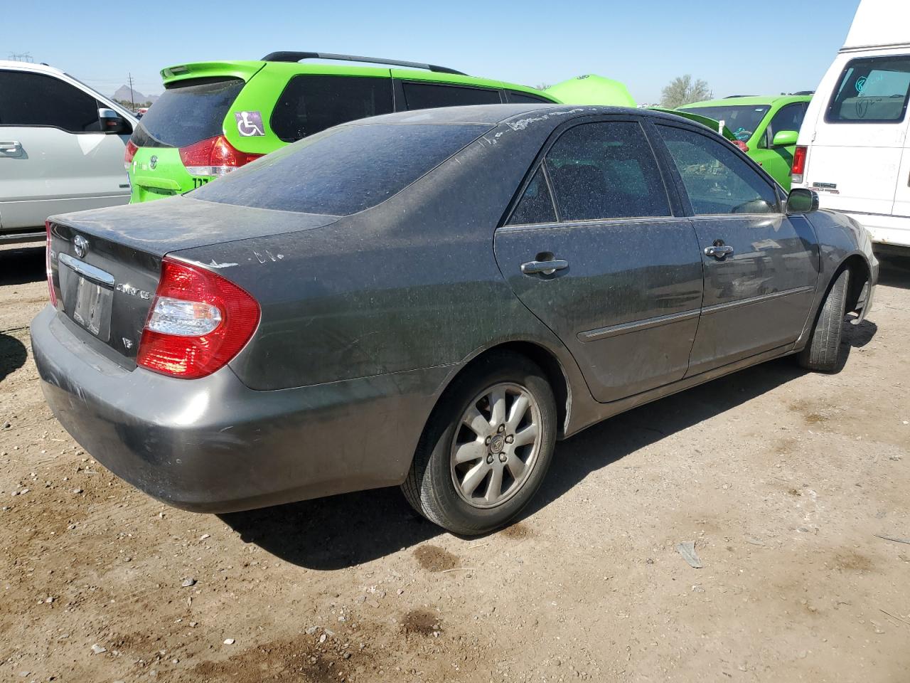 2004 Toyota Camry - Image 3