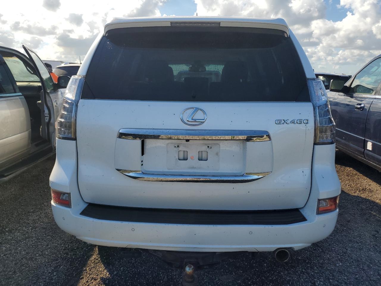 VIN JTJJM7FX3E5087566 2014 LEXUS GX no.6