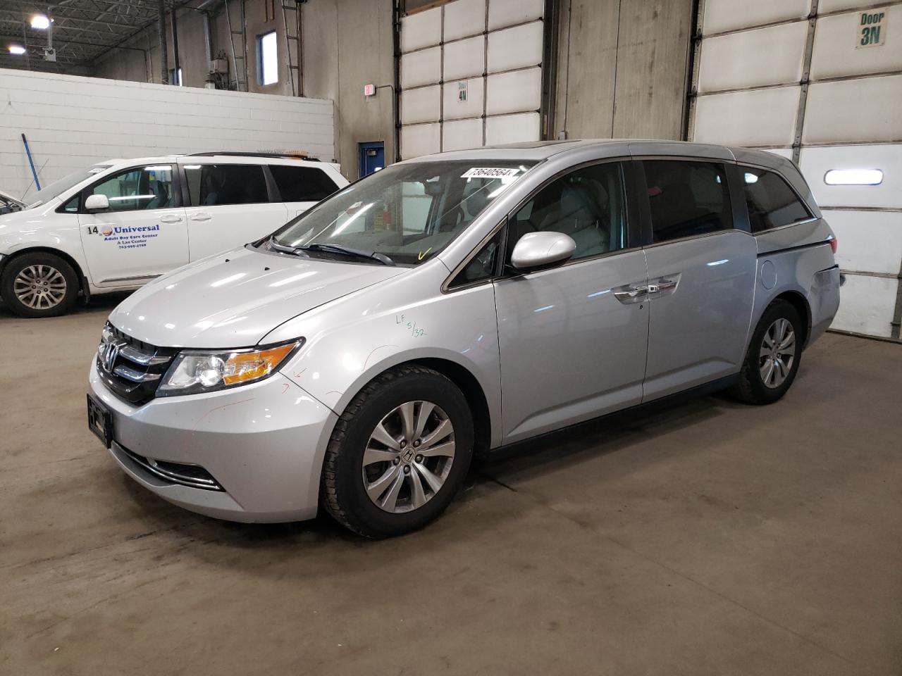 2014 Honda Odyssey - Image 1