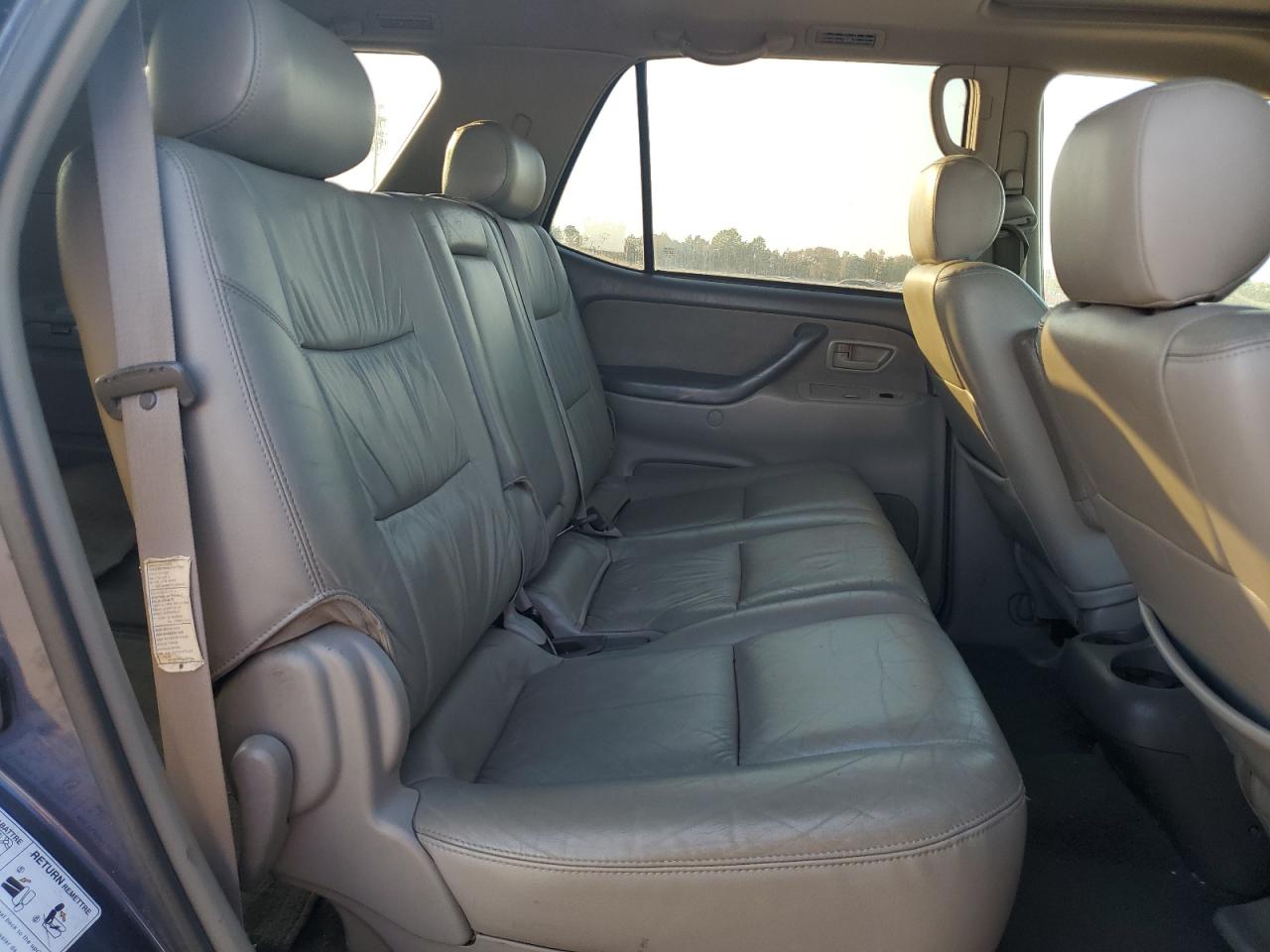 2004 Toyota Sequoia Sr5 VIN: 5TDBT44A64S214164 Lot: 77277604