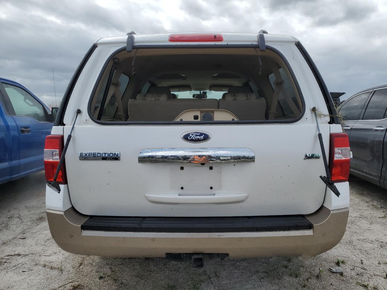 2014 Ford Expedition - Image 6