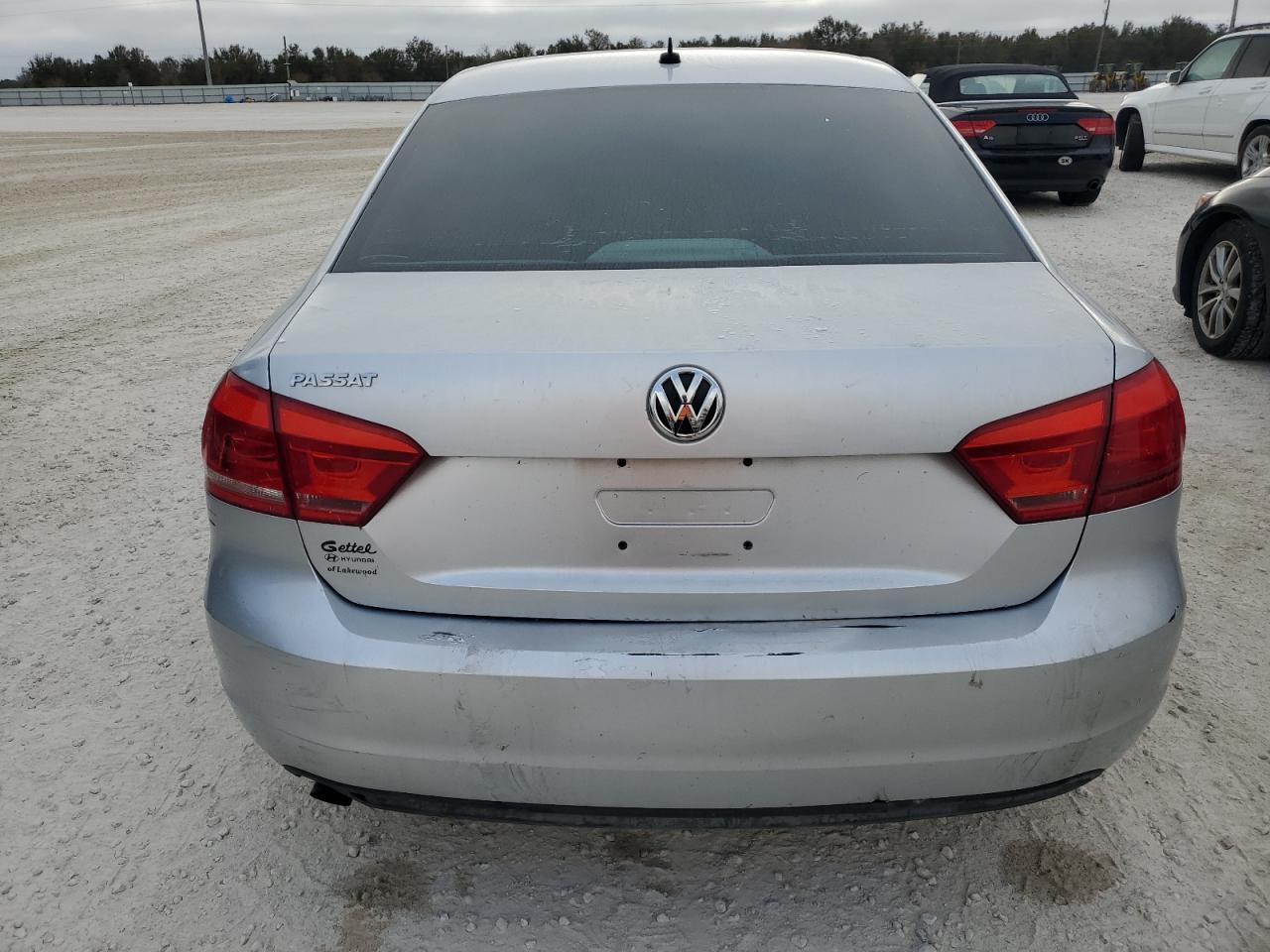 2013 Volkswagen Passat S VIN: 1VWAH7A34DC074912 Lot: 76984874