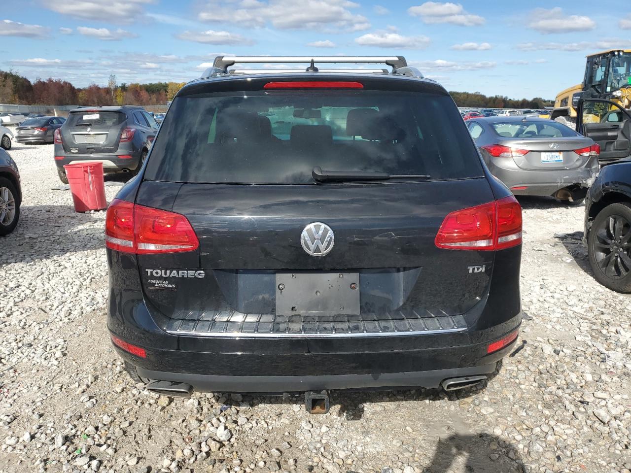 2012 Volkswagen Touareg V6 Tdi VIN: WVGEK9BP8CD011643 Lot: 75692014