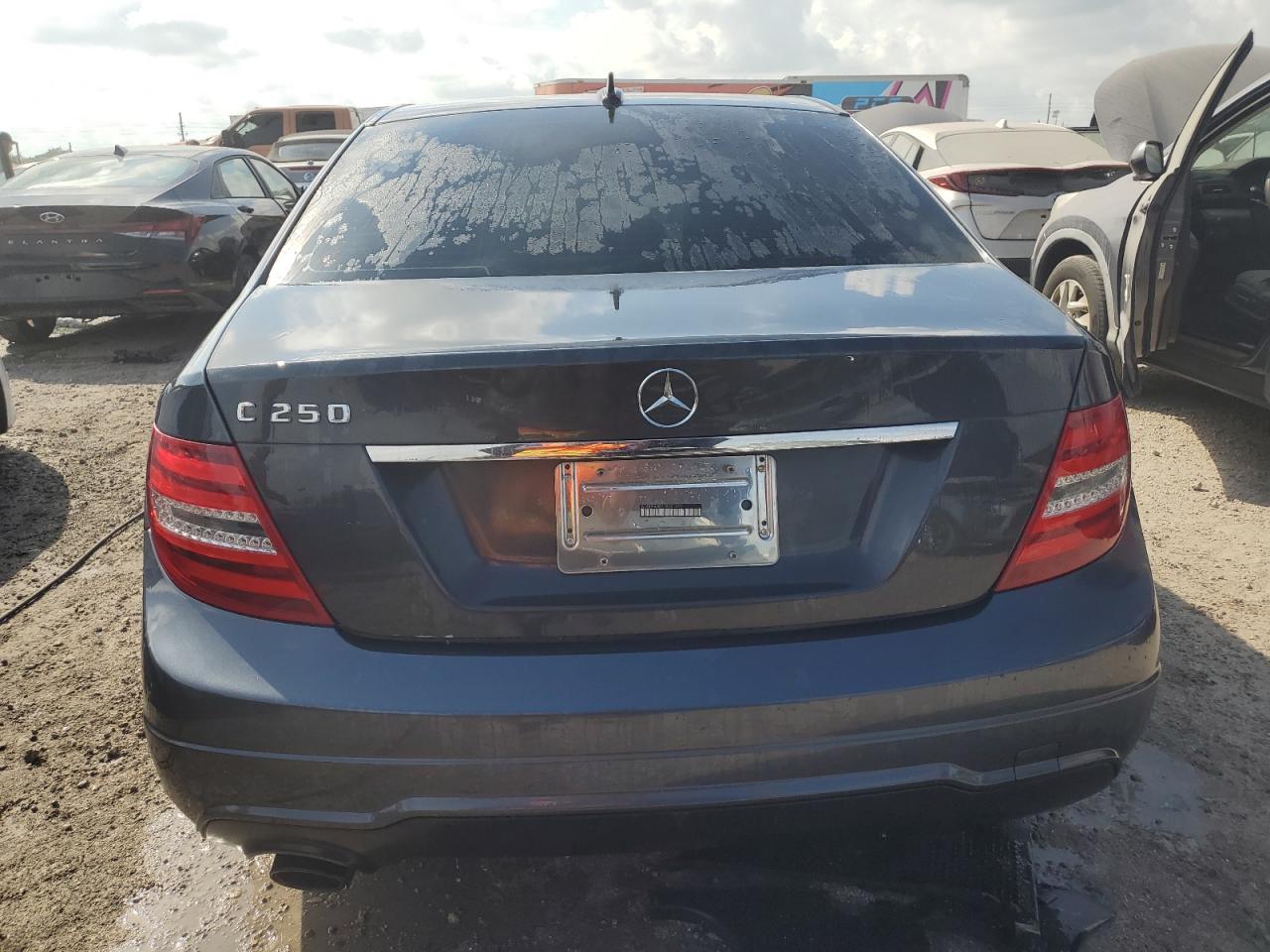 VIN WDDGF4HB7DR241572 2013 MERCEDES-BENZ C-CLASS no.6