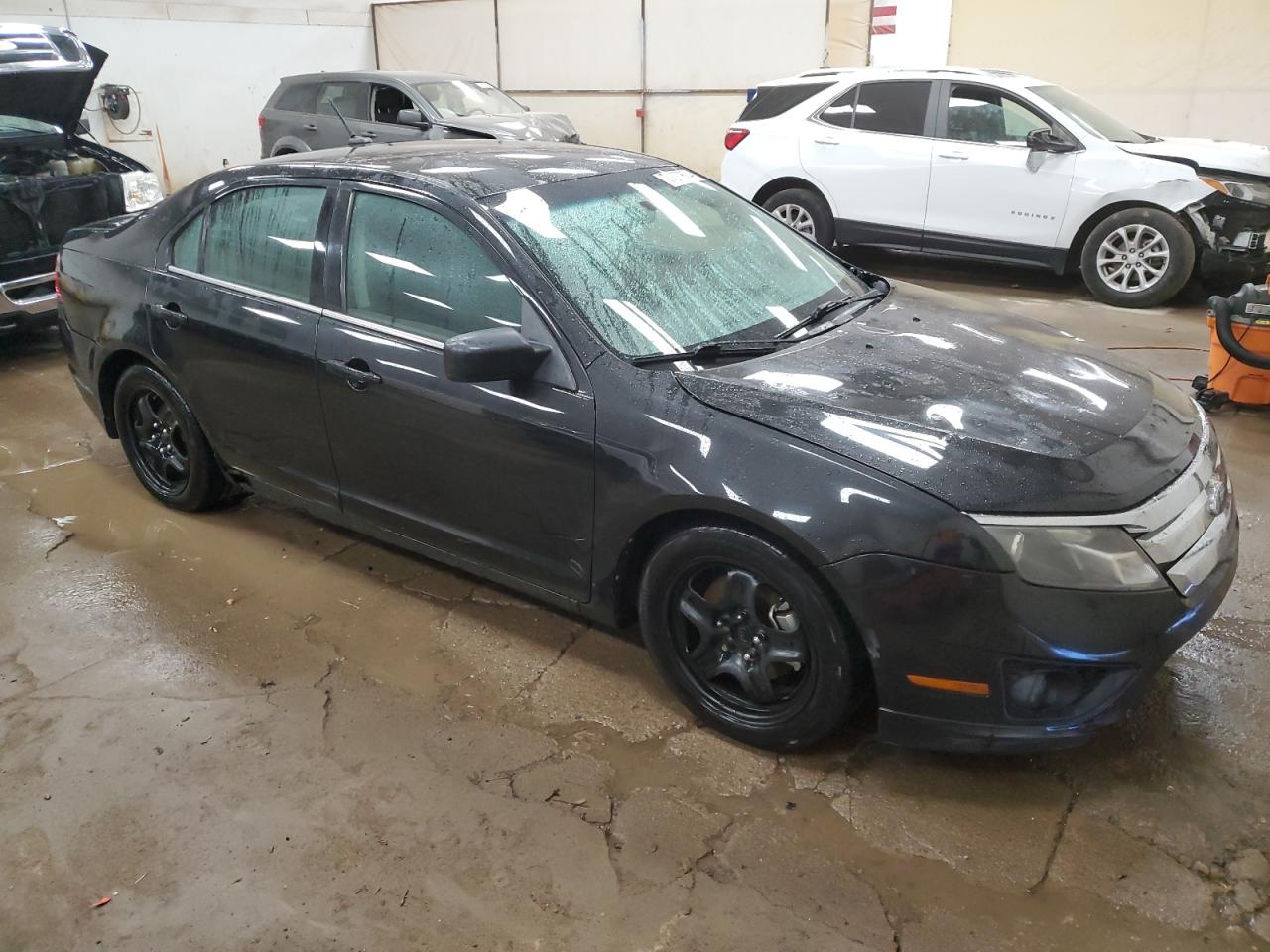 2010 Ford Fusion - Image 4