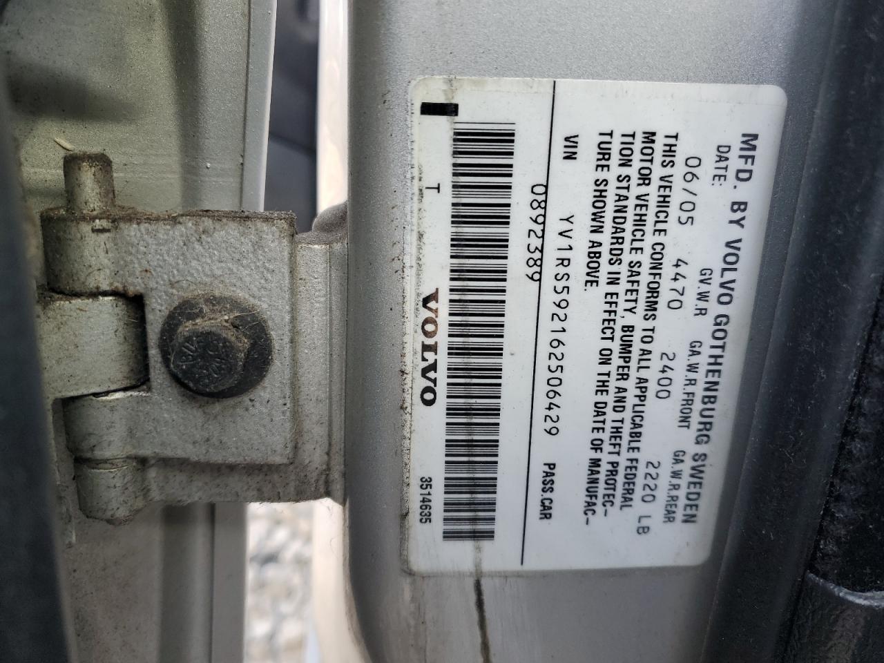 2006 Volvo S60 - Image 13