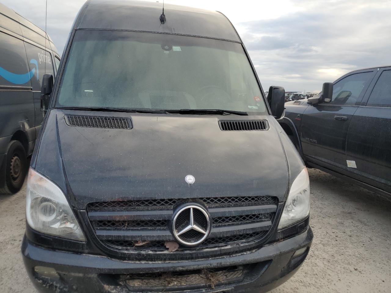 VIN WD3PF1CD2D5815031 2013 MERCEDES-BENZ SPRINTER no.5