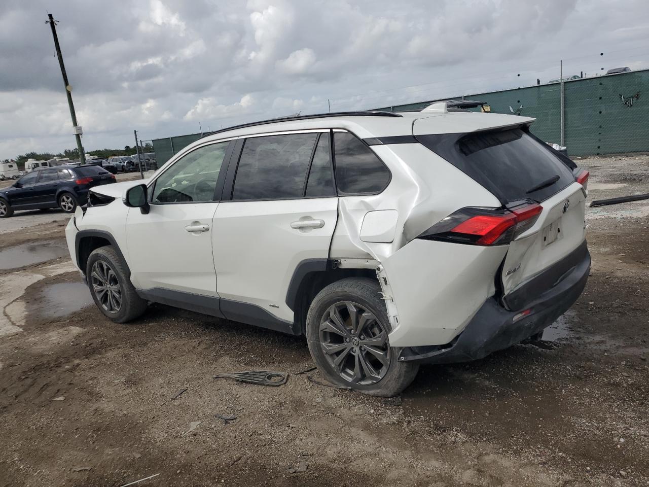2022 Toyota RAV 4 - Image 2
