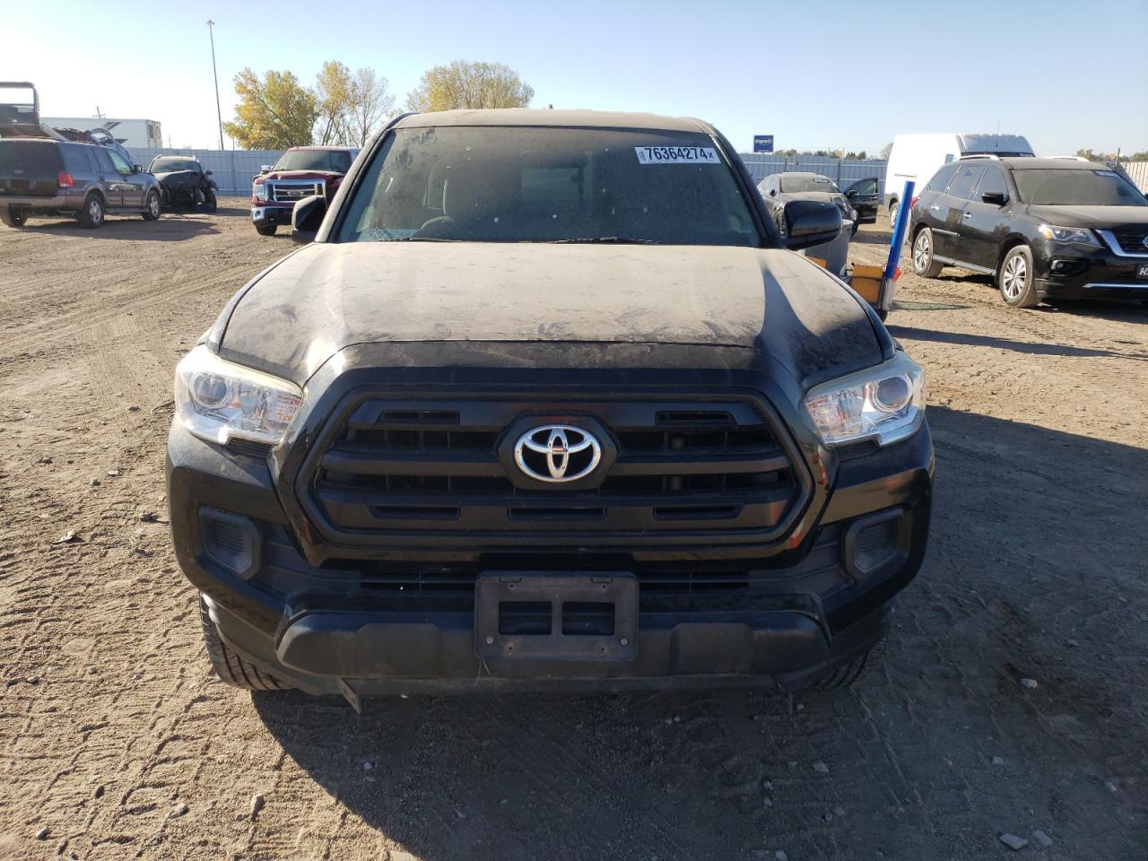 2017 Toyota Tacoma - Image 5