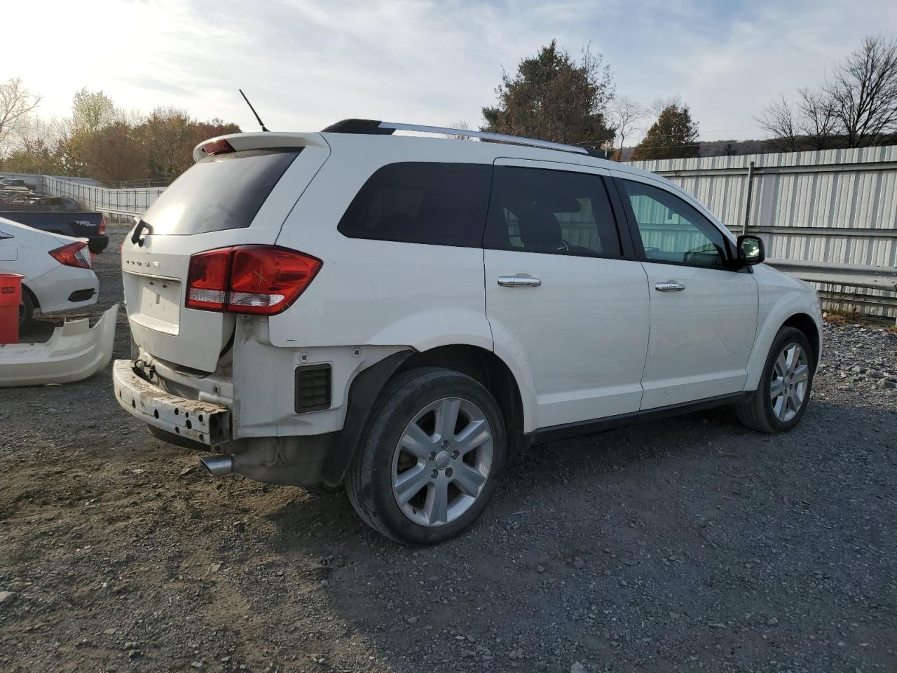 2015 Dodge Journey - Image 3
