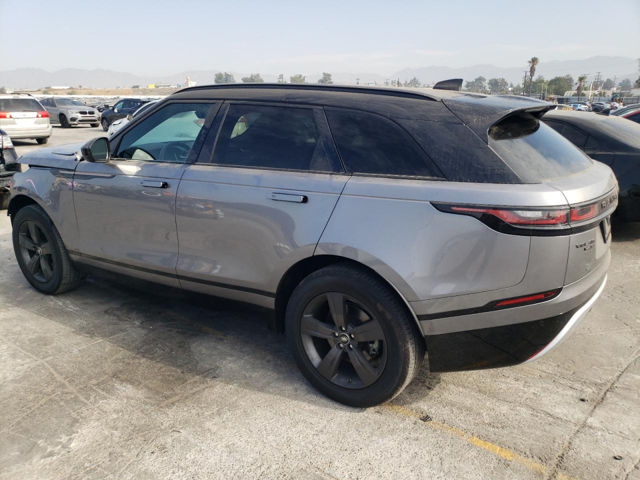 2020 Land Rover Range Rover - Image 2