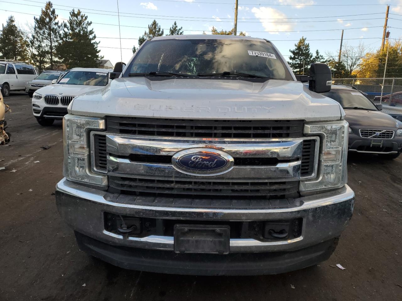 2017 Ford F250 - Image 5