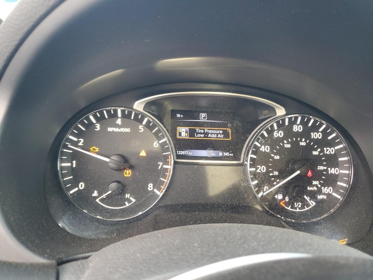 2017 Nissan Altima - Image 9