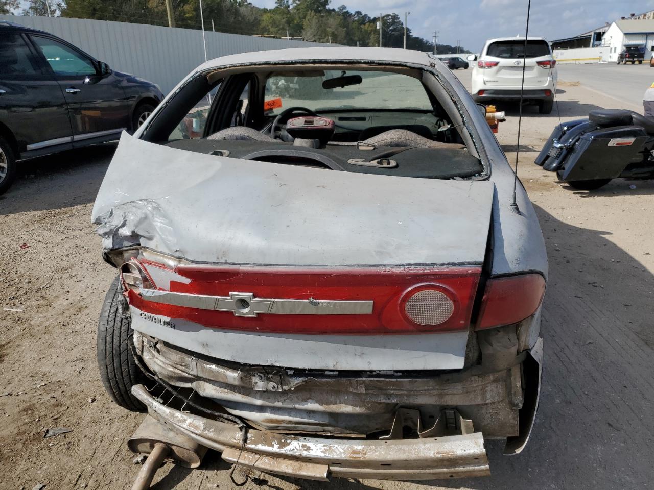 2003 Chevrolet Cavalier - Image 6