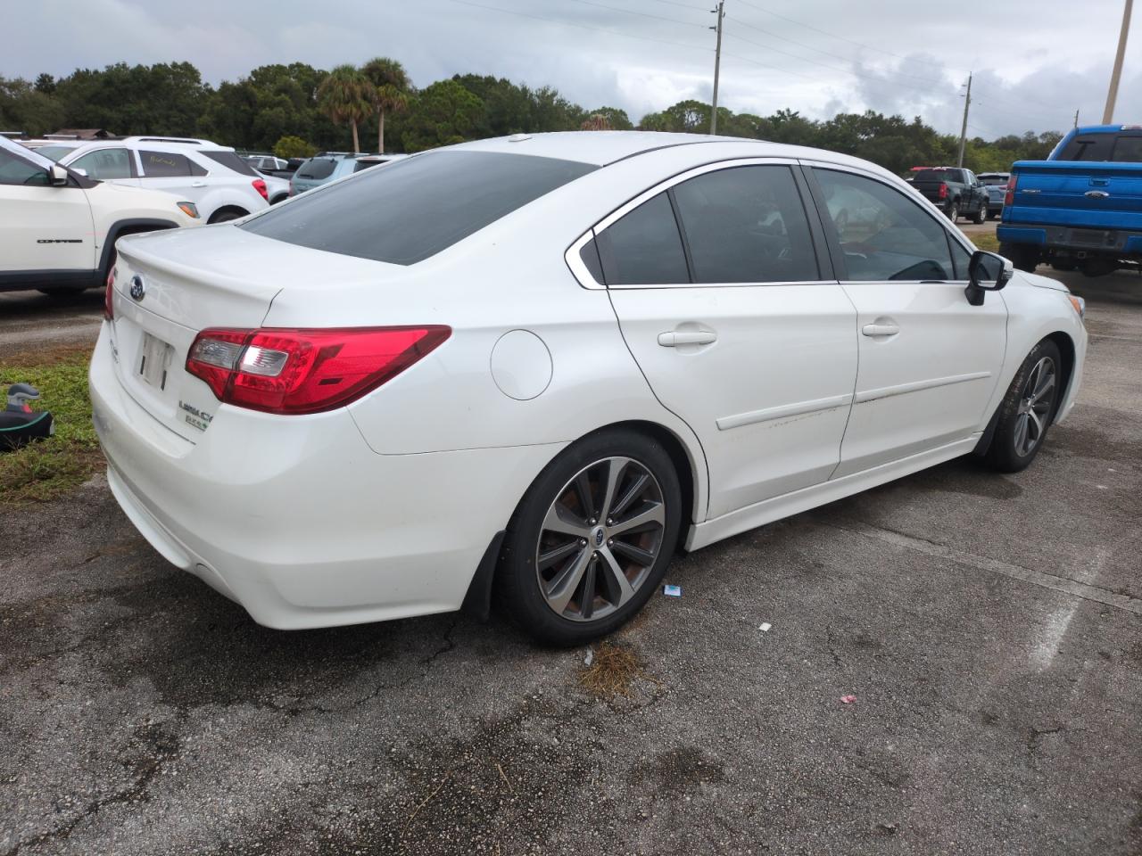 2015 Subaru Legacy 2.5I Limited VIN: 4S3BNAN69F3073307 Lot: 74900054