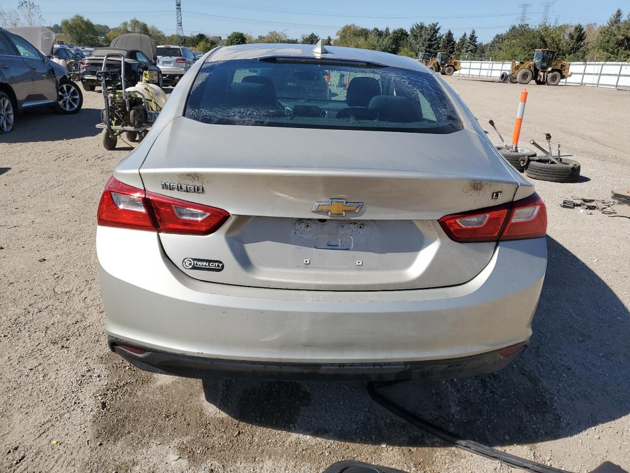 1G1ZE5ST0GF268835 2016 Chevrolet Malibu Lt