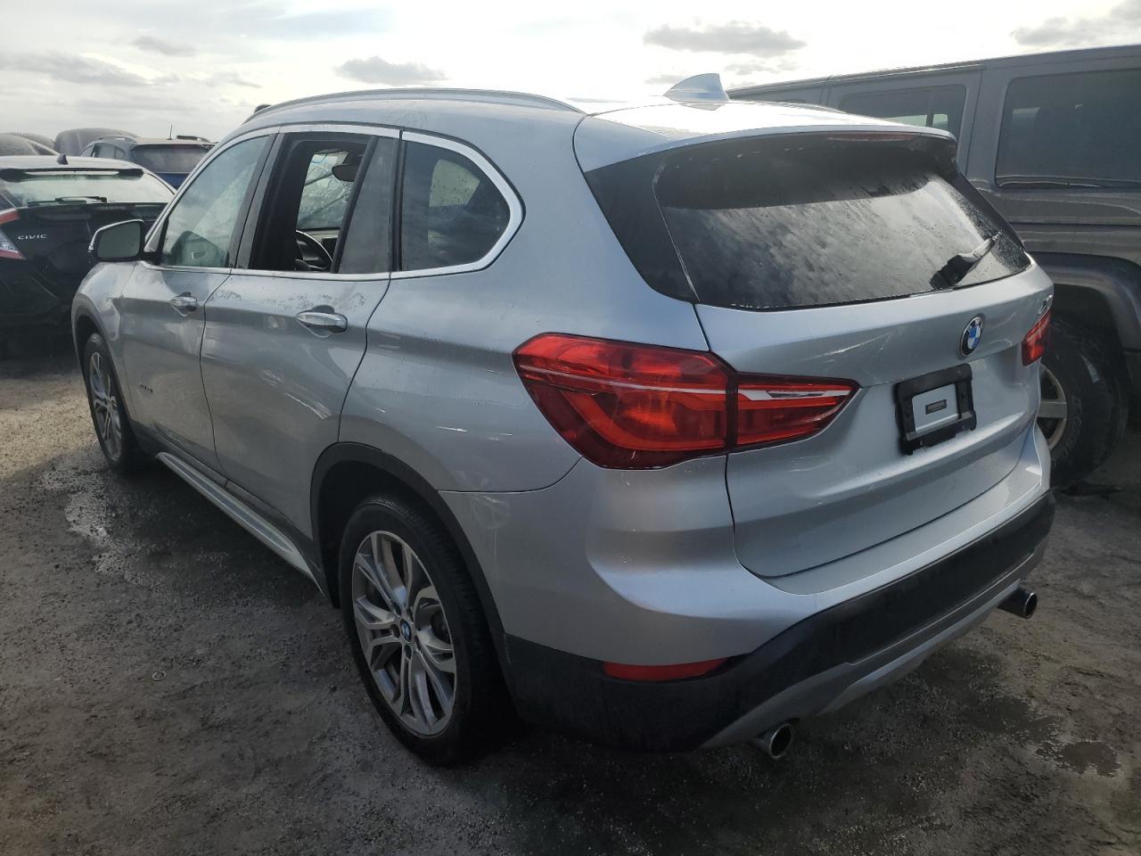 2016 BMW X1 - Image 2