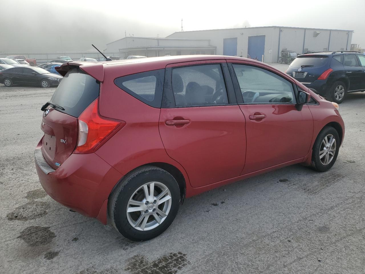 2015 Nissan Versa - Image 3