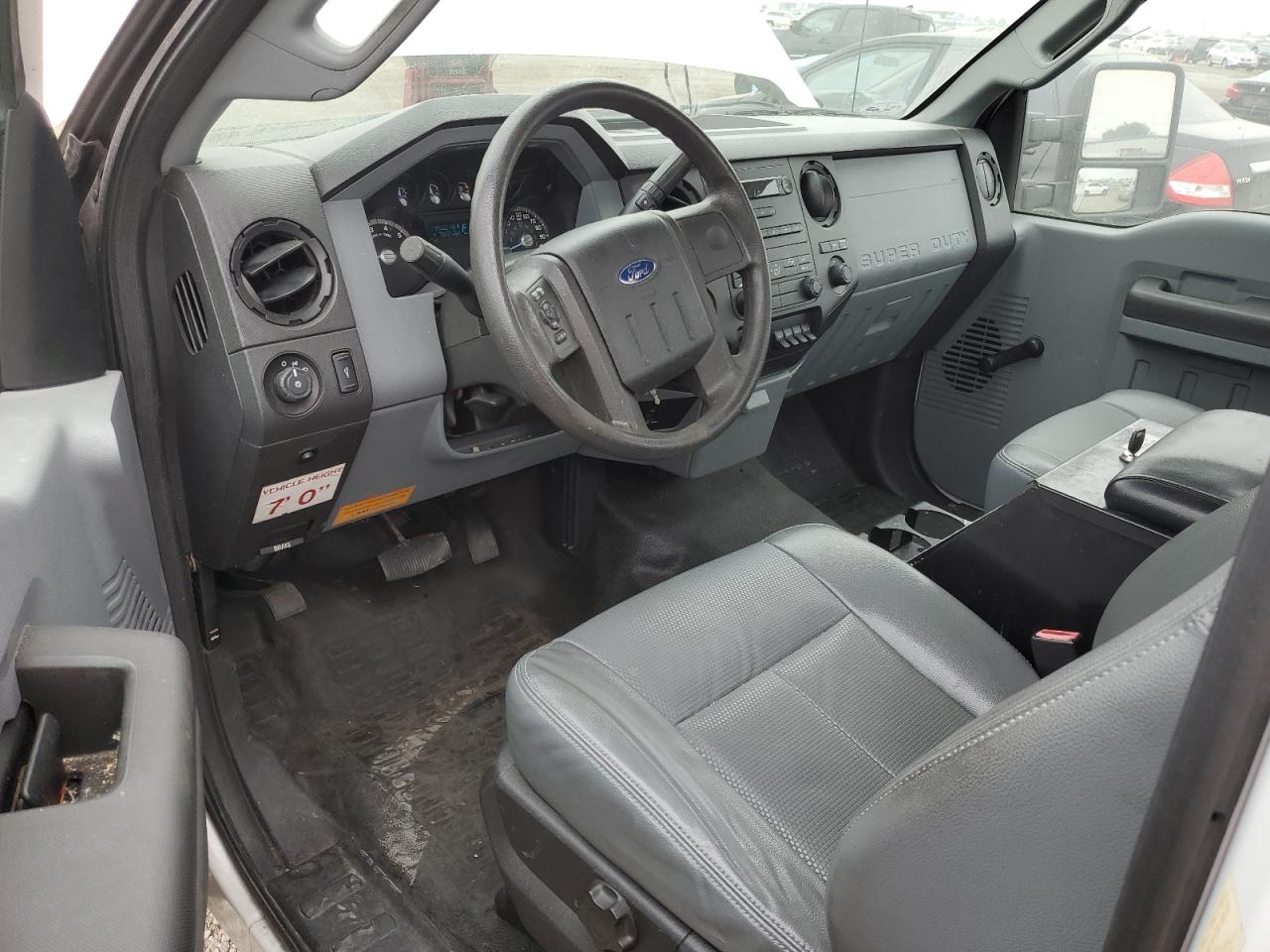 2013 Ford F250 - Image 8
