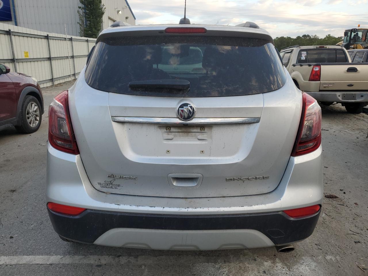 2018 Buick Encore Preferred VIN: KL4CJASB4JB515789 Lot: 76284254