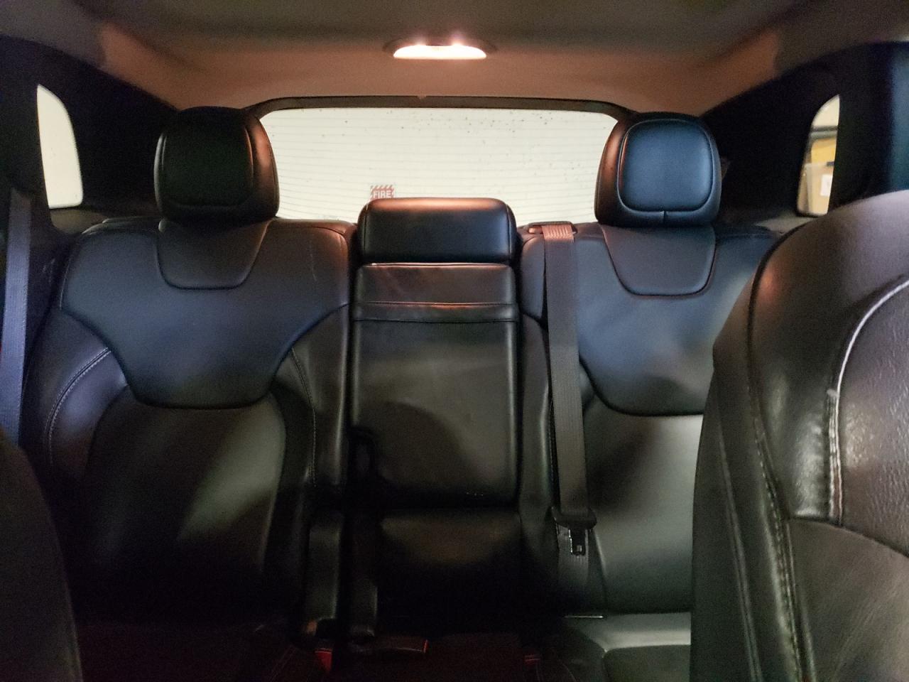 2015 Jeep Grand Cherokee - Image 10