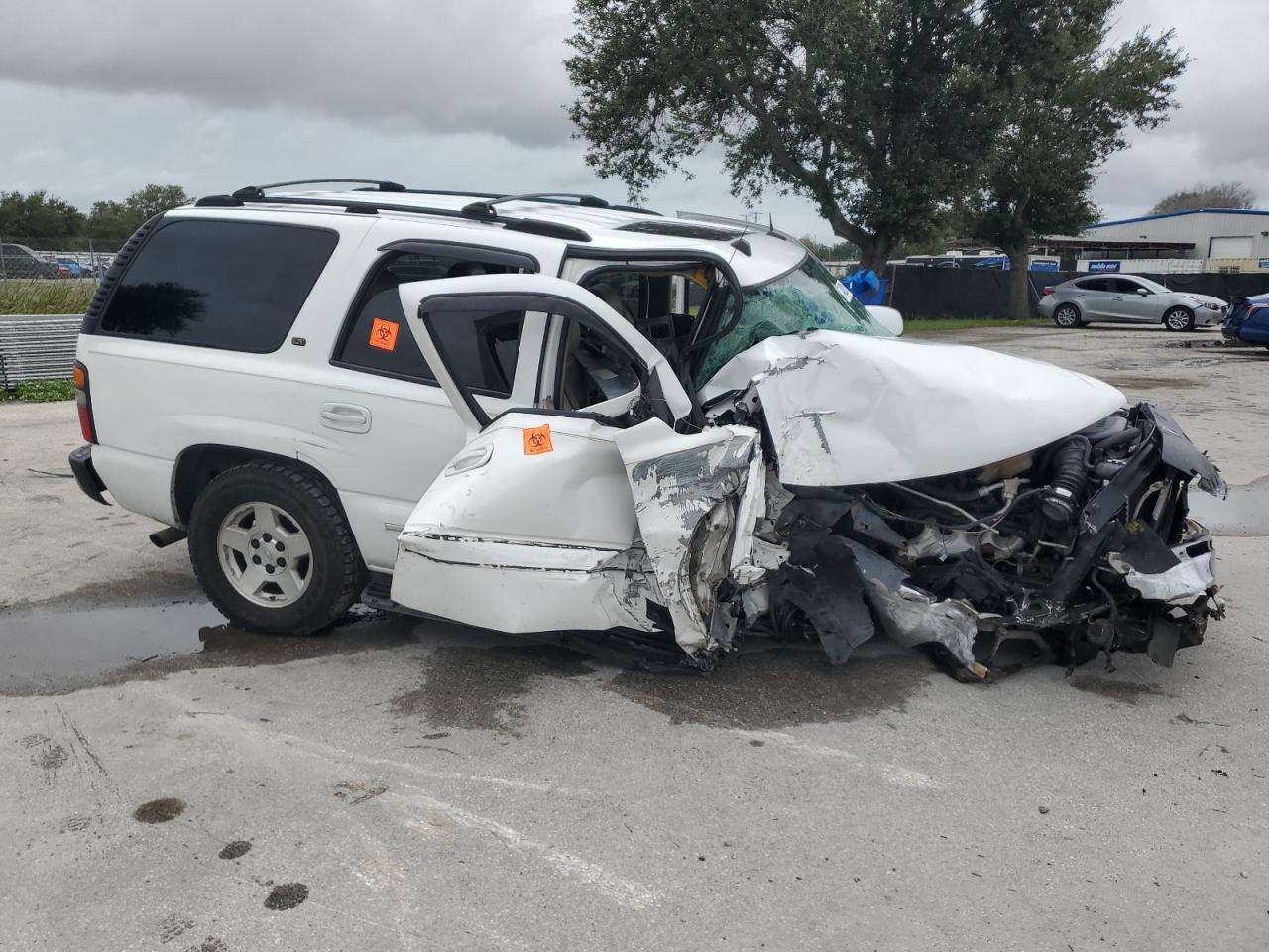 2004 Chevrolet Tahoe - Image 4