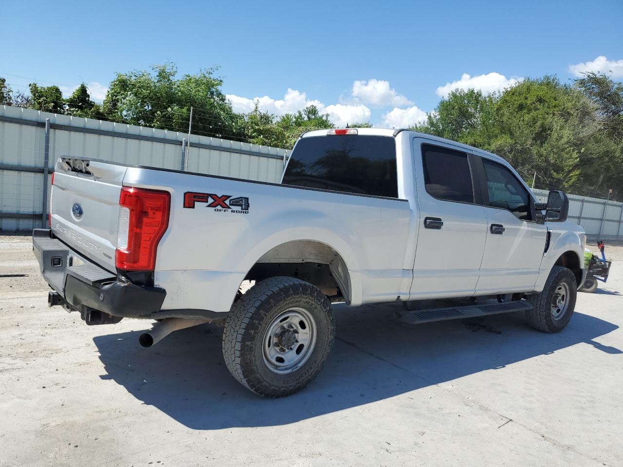 1FT7W2B65HEE58013 2017 Ford F250 Super Duty