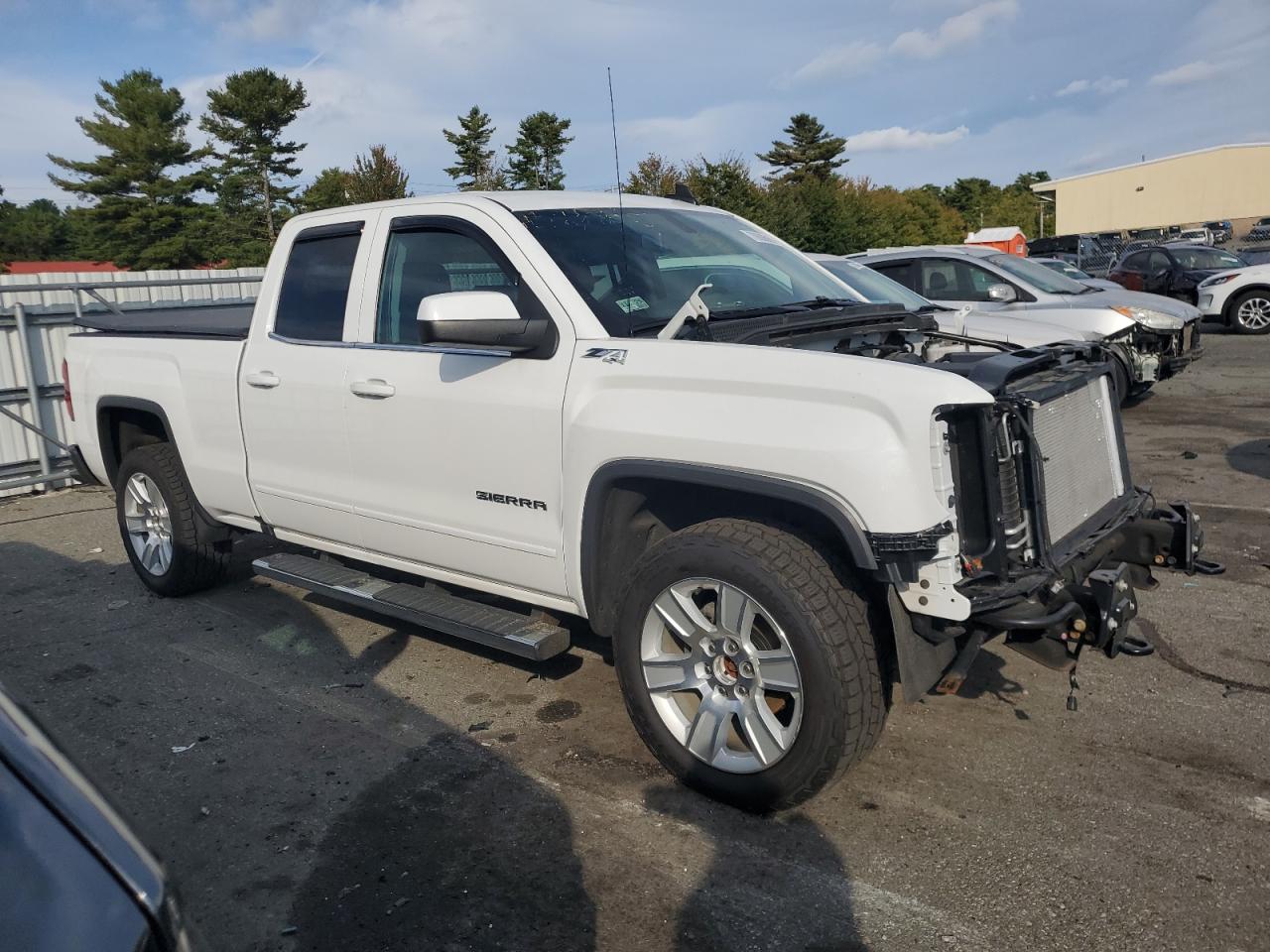 2019 GMC Sierra - Image 4