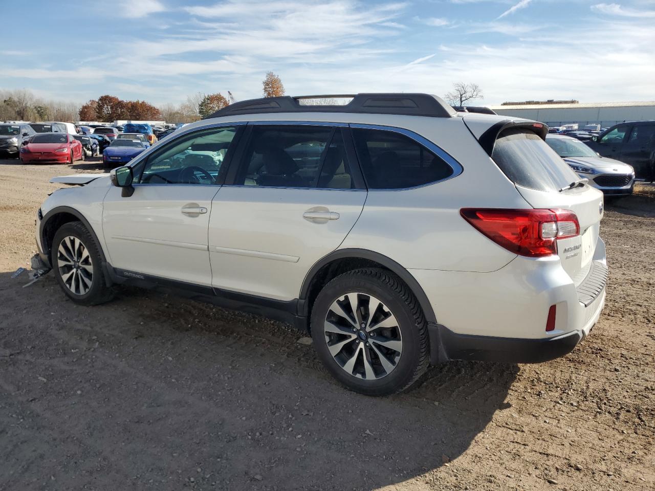 2015 Subaru Outback - Image 2