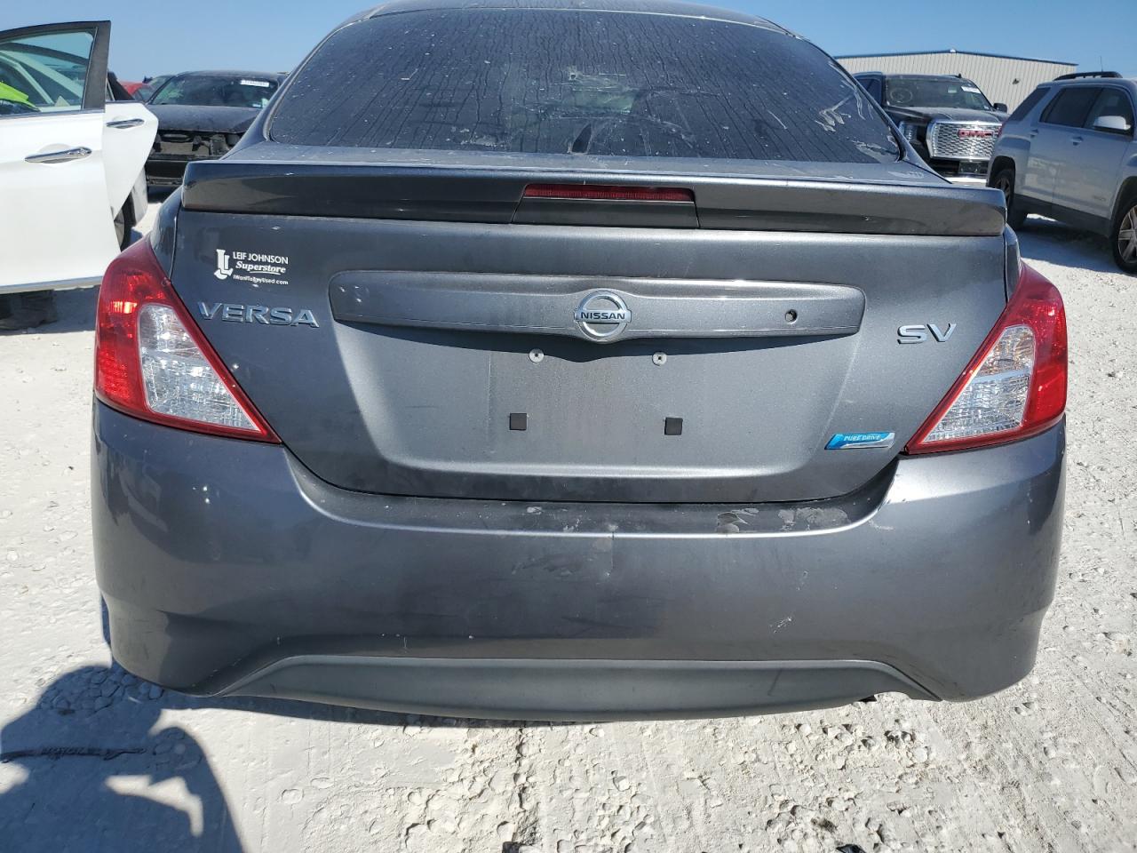 2016 Nissan Versa - Image 6