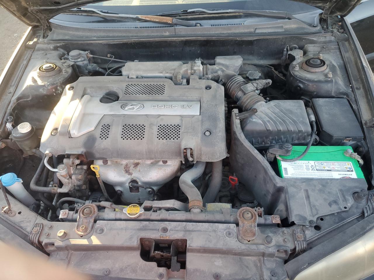 KMHDN56D84U108029 2004 Hyundai Elantra Gls