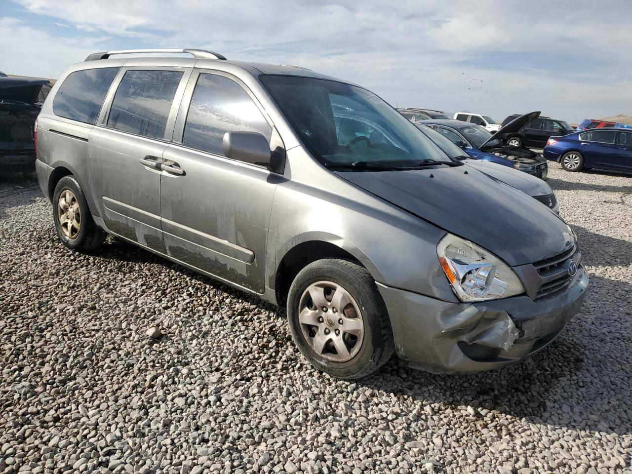 2010 Kia Sedona - Image 4