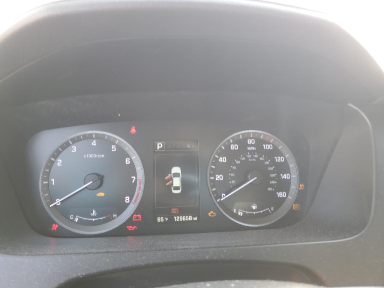2016 Hyundai Sonata - Image 9