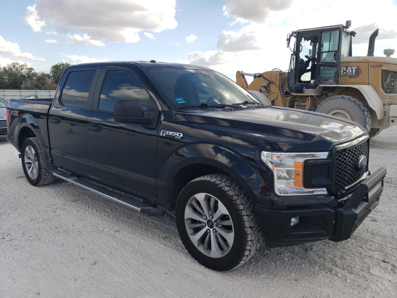 VIN 1FTEW1CP5JKD03591 2018 FORD F-150 no.4