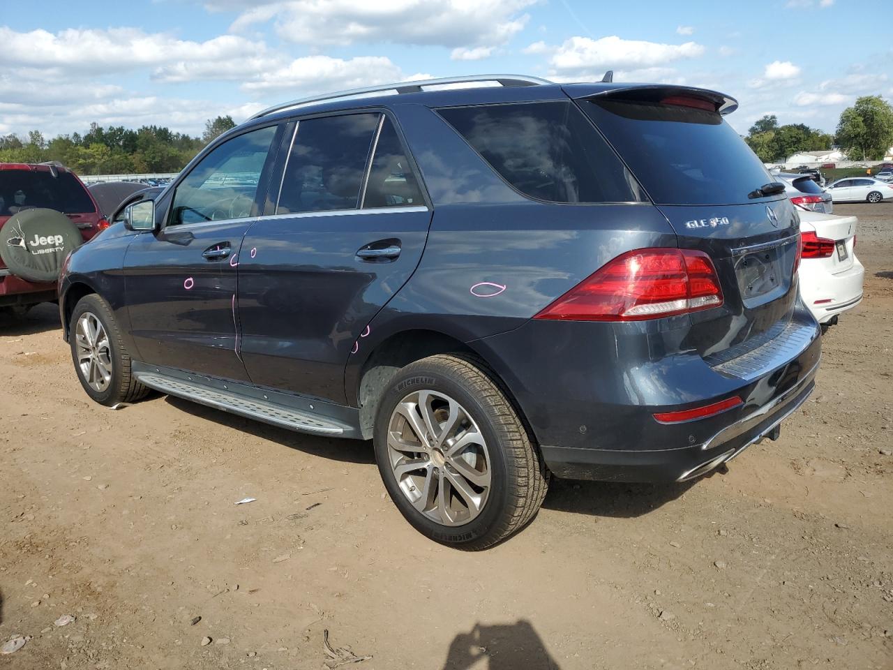 4JGDA5HB7GA627117 2016 MERCEDES-BENZ GLE - Image 2