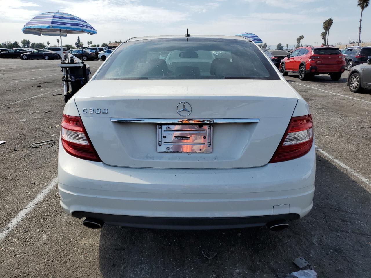 WDDGF5EB8AR108017 2010 Mercedes-Benz C 300