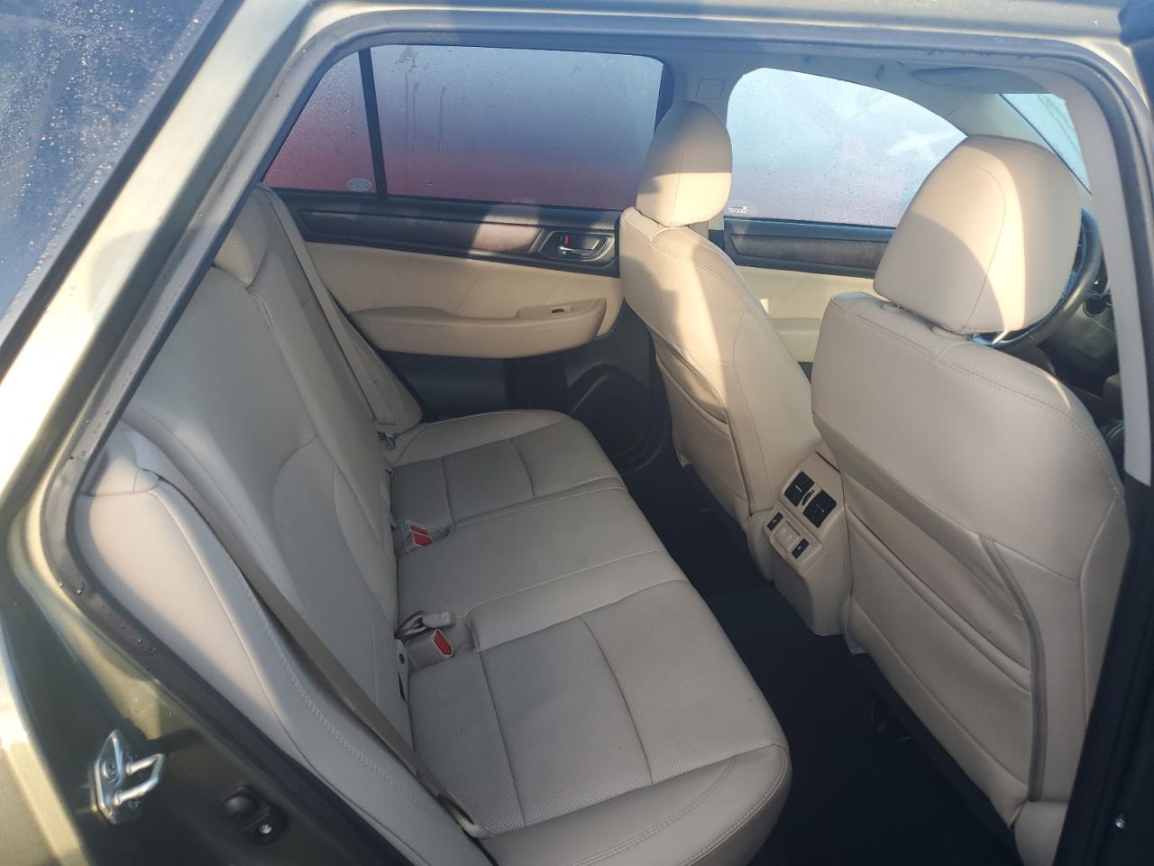 2019 Subaru Outback - Image 11