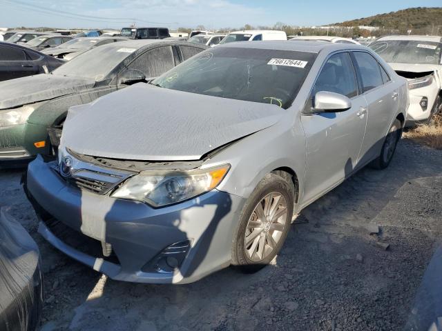 Седаны TOYOTA CAMRY 2012 Серебристый