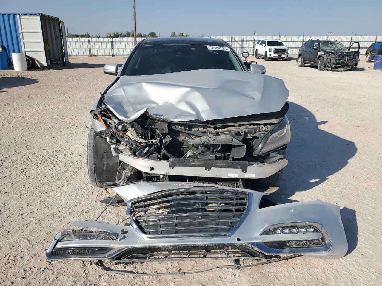 2018 Genesis G80 - Image 5