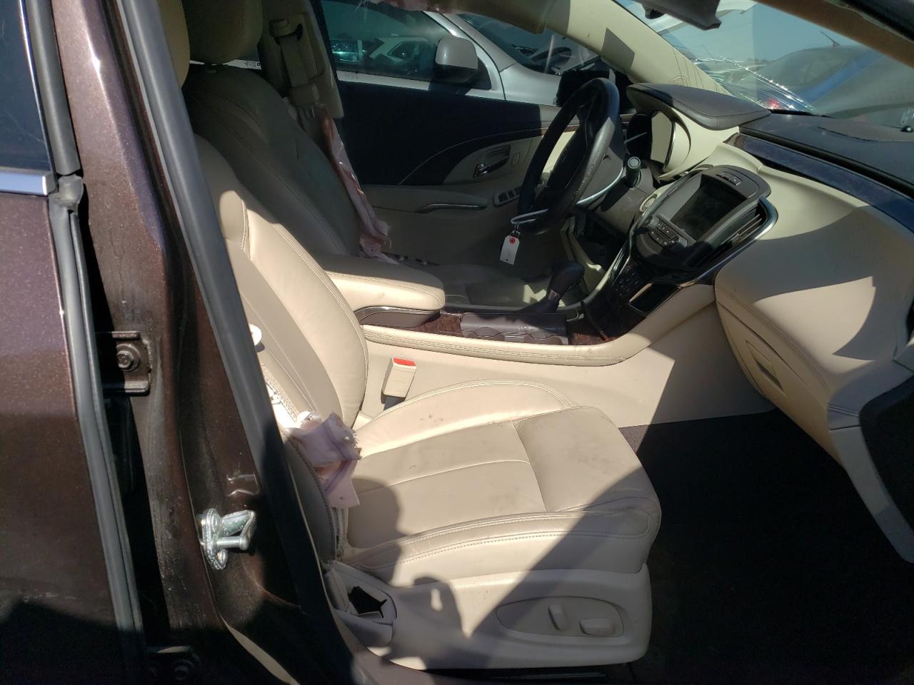 2015 Buick Lacrosse VIN: 1G4GB5G34FF172989 Lot: 77965724