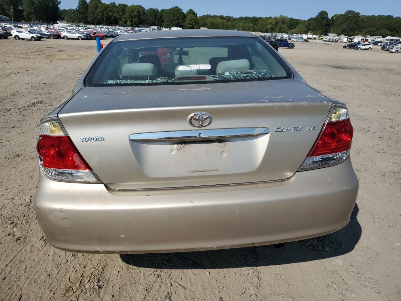 2005 Toyota Camry Le VIN: 4T1BE30K05U393751 Lot: 75349304