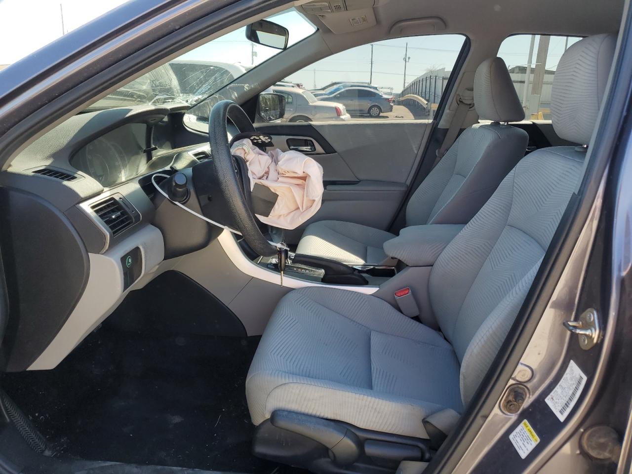 1HGCR2F36FA136931 2015 Honda Accord Lx